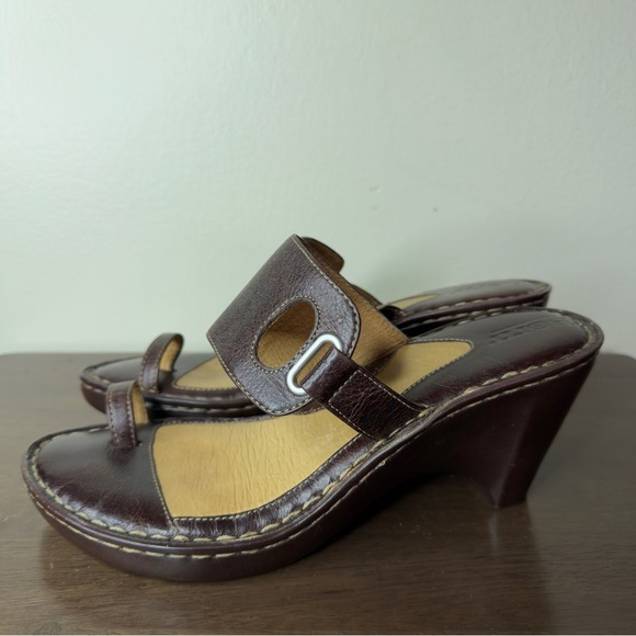 Born Shoes - Born Brown Leather Wedge Sandals Sz 9 Womens